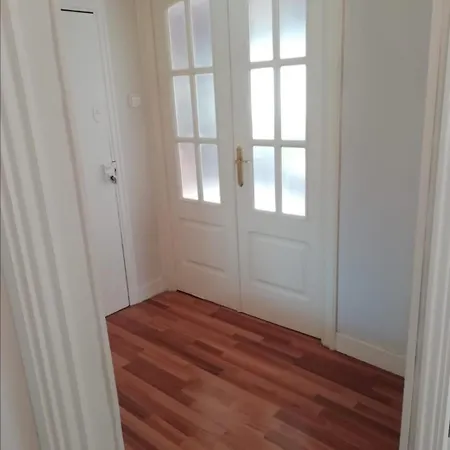 Precioso Apartamento דירה